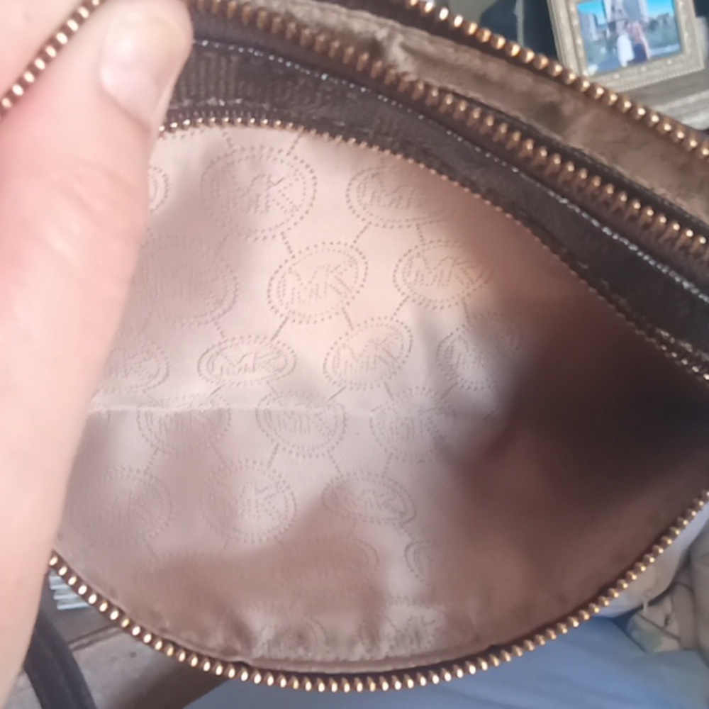 Michael Kors Black and Brown Logo Crossbody Bag - Picture 10 of 10